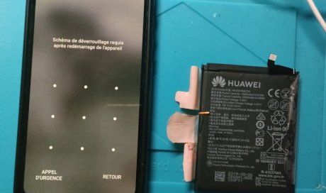 Changement batterie Huawei P30 à Port Ste Foy et Ponchapt