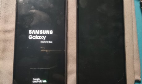 Remplacement d'écran d'un Samsung A54 à Port-Sainte-Foy et Ponchapt