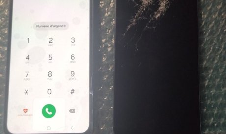 Changement d'écran Samsung A55 5G à Pineuilh
