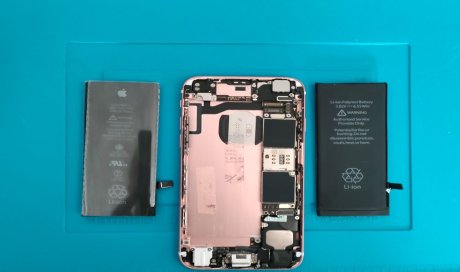 Changement de batterie iPhone 6S à Pineuilh