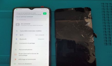Remplacement d'un écran d'Oppo A16 S à Saint Antoine De Breuilh