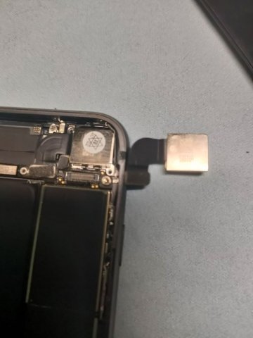 Changement de caméra arrière Iphone 8 à Pineuilh