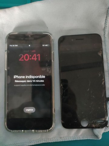 Changement d'écran d' Iphone 8 à Pineuilh