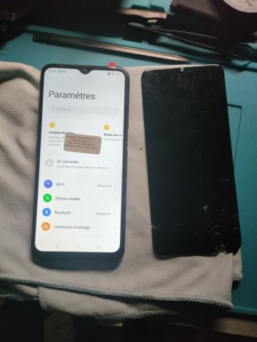 Changement écran Oppo A16S à Pineuilh