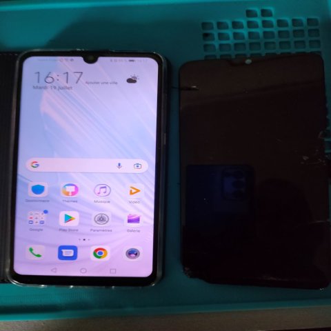 Réparation d'un écran Huawei P30 Lite à Monfaucon