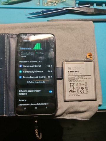 Changement de batterie d'un Samsung A10 à Saint Rémy