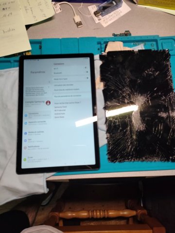 Réparation d'écran de tablette Samsung A8 à Pineuilh