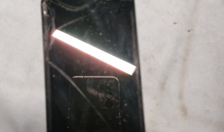 Changement d'écran iPhone 11 à Vélines