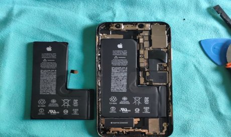 Changement de batterie Iphone XS à St Méard de Gurçon